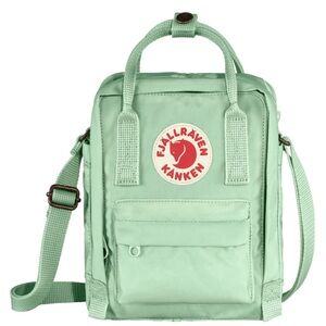 Fjällräven Kånken Sling – NWT